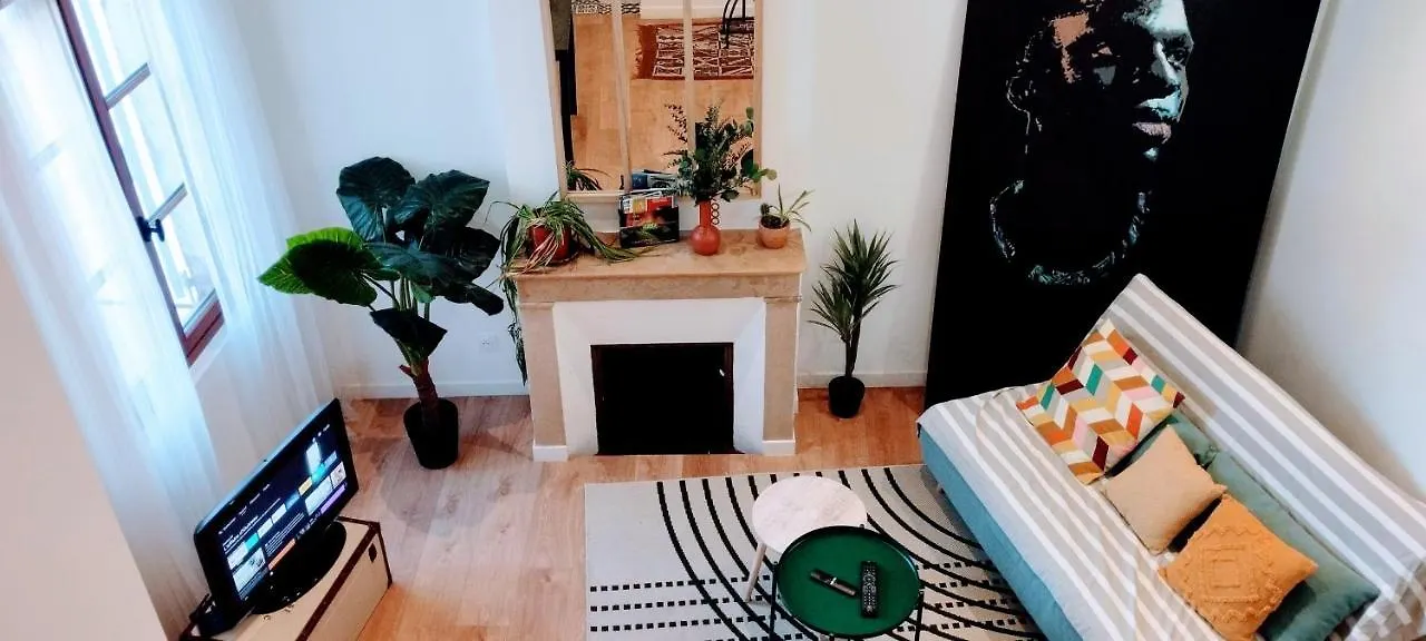 Appartement La maison des nomades à Avignon 0*,  France
